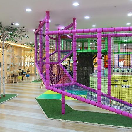 Elena Business Hotel Yeosu Exterior foto