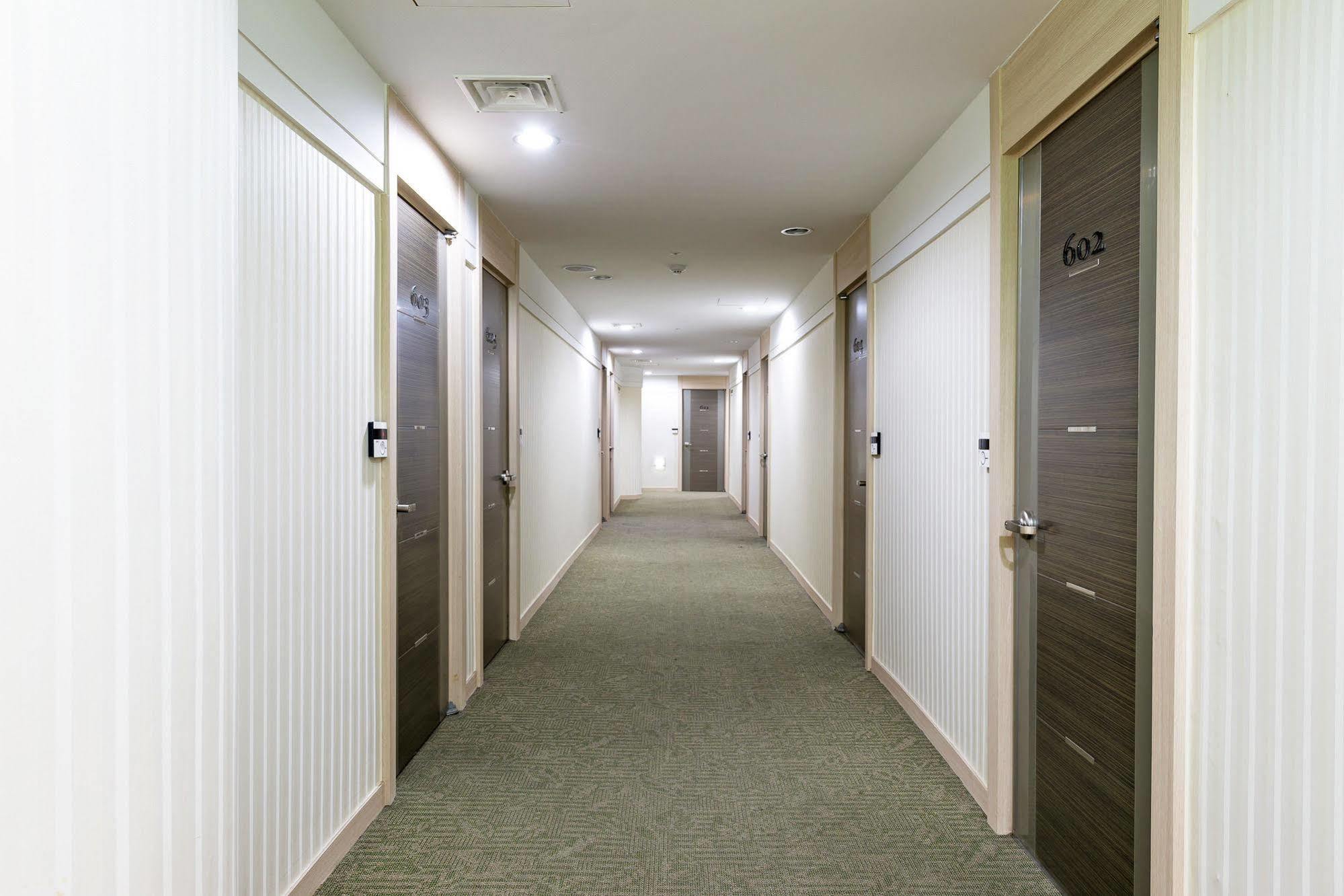 Elena Business Hotel Yeosu Exterior foto